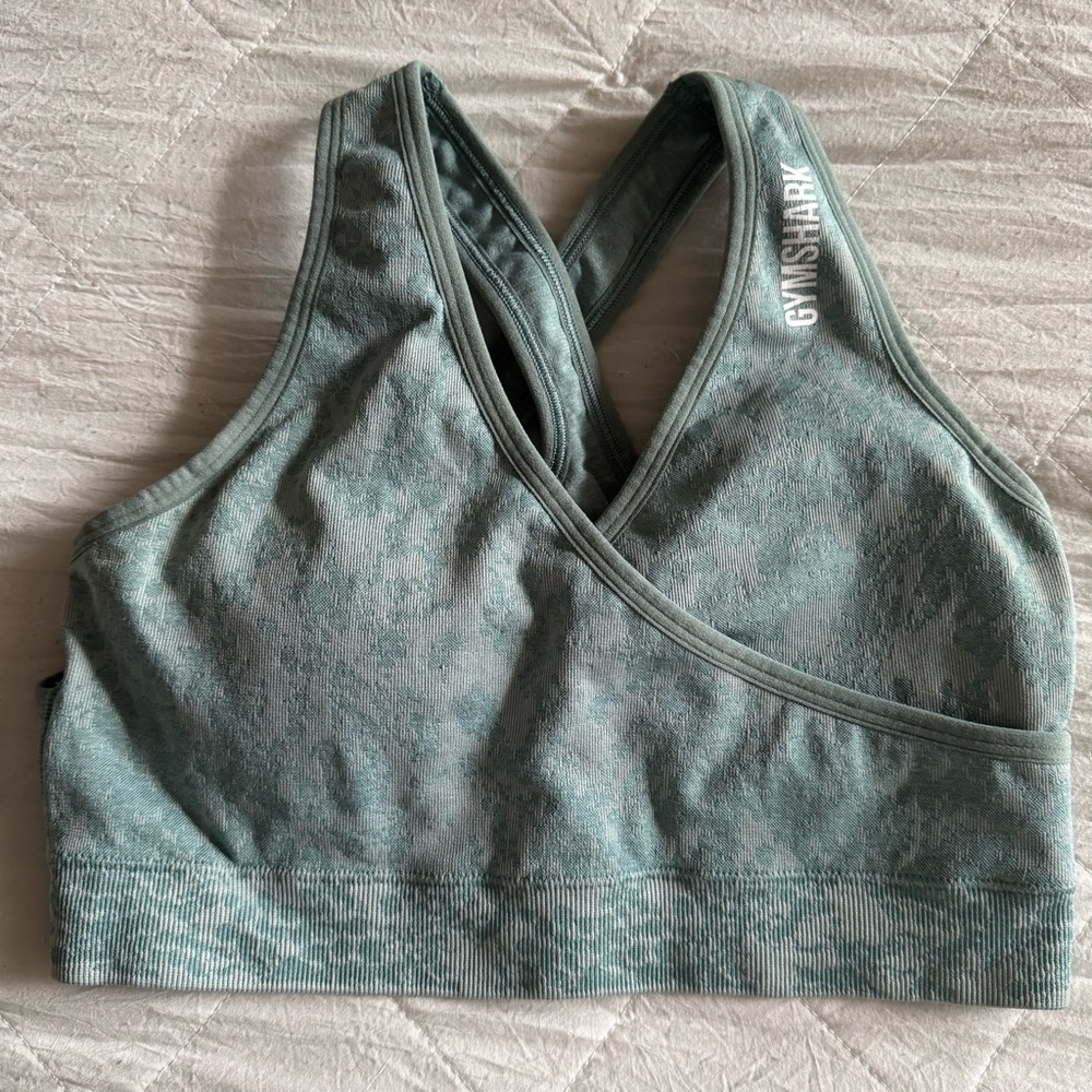 Gymshark Adapt Animal Seamless Sports Bra | Light Green | Size Medium